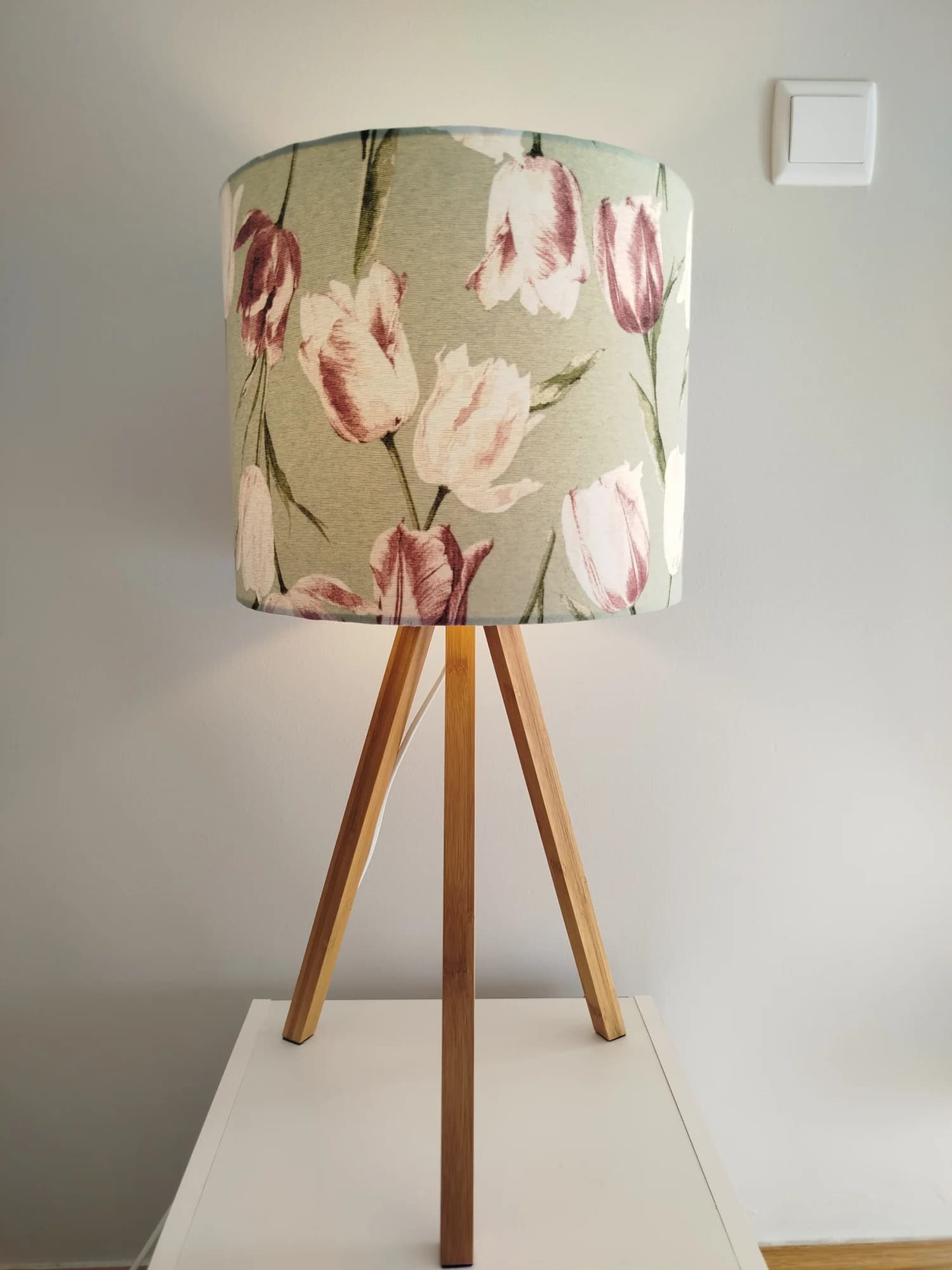 Tulip lampshade (2)
