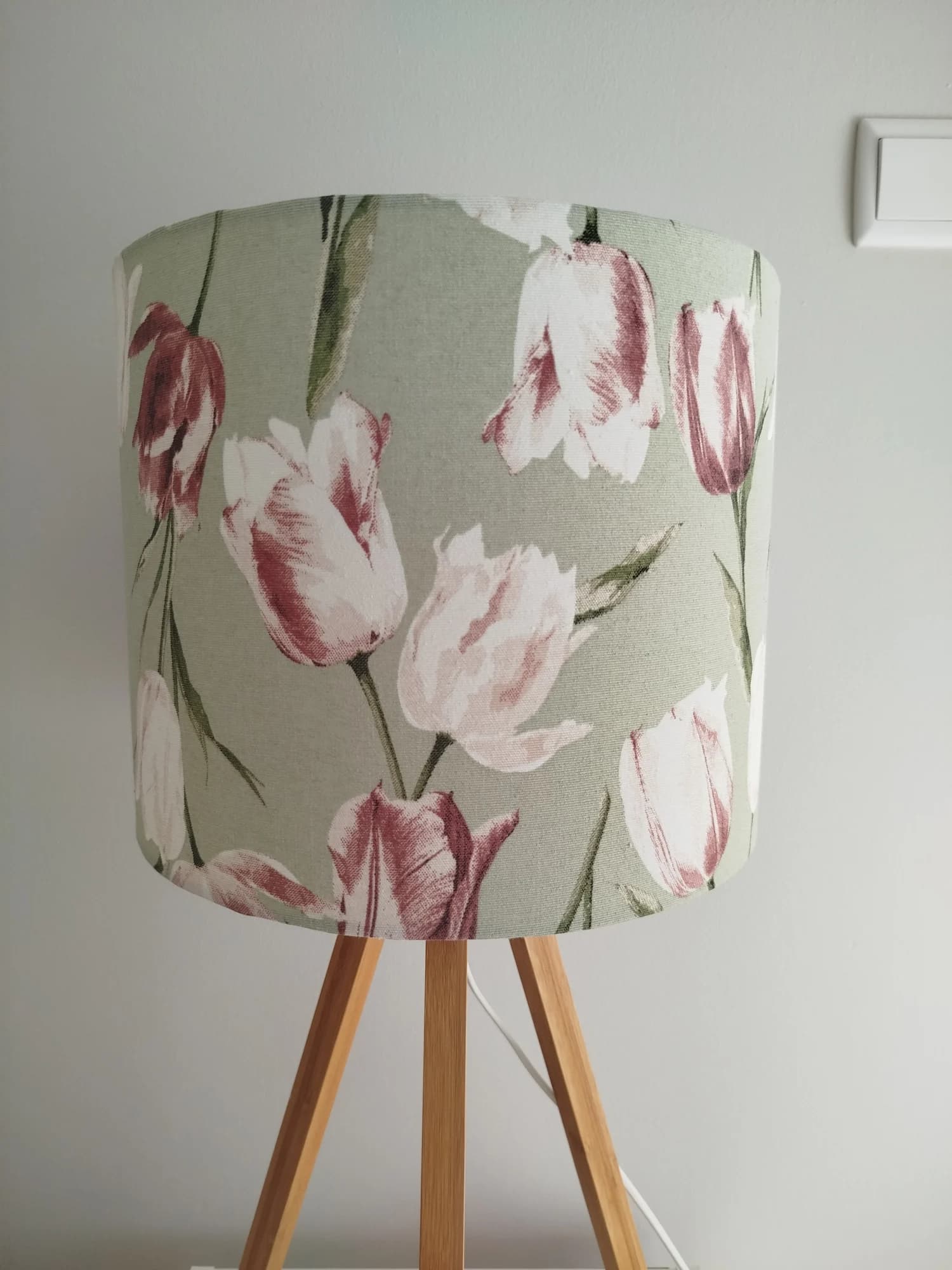 Tulip lampshade (3)
