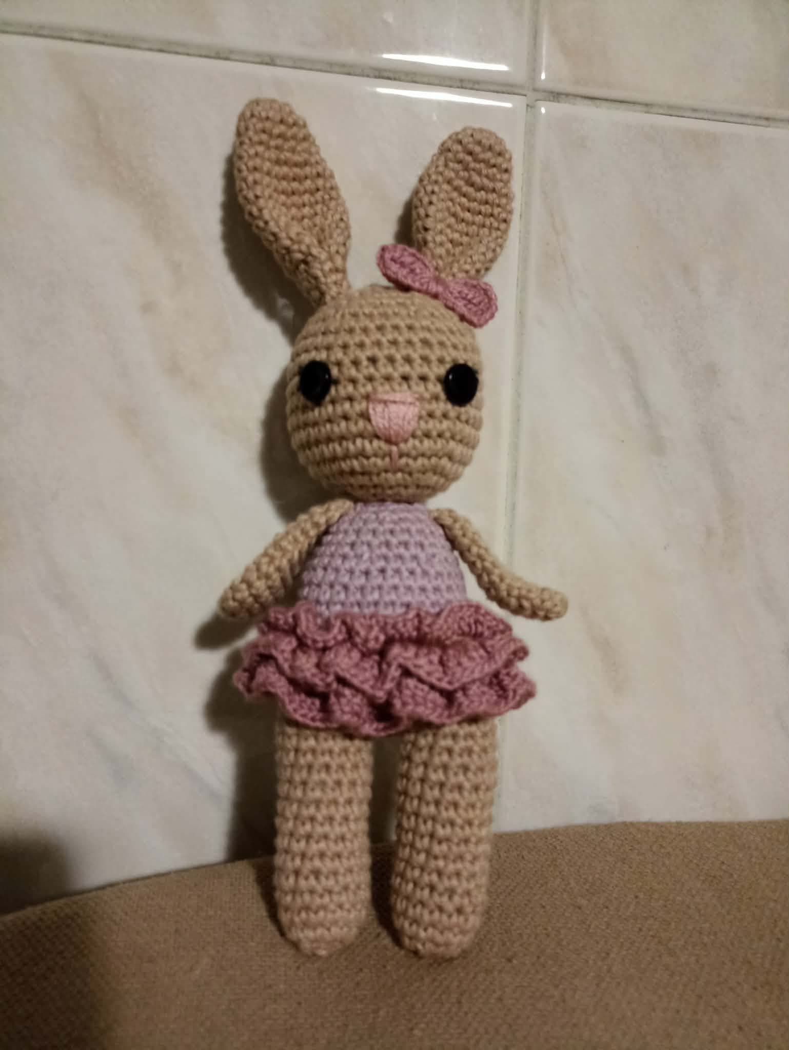 Coelhinha bailarina em croché