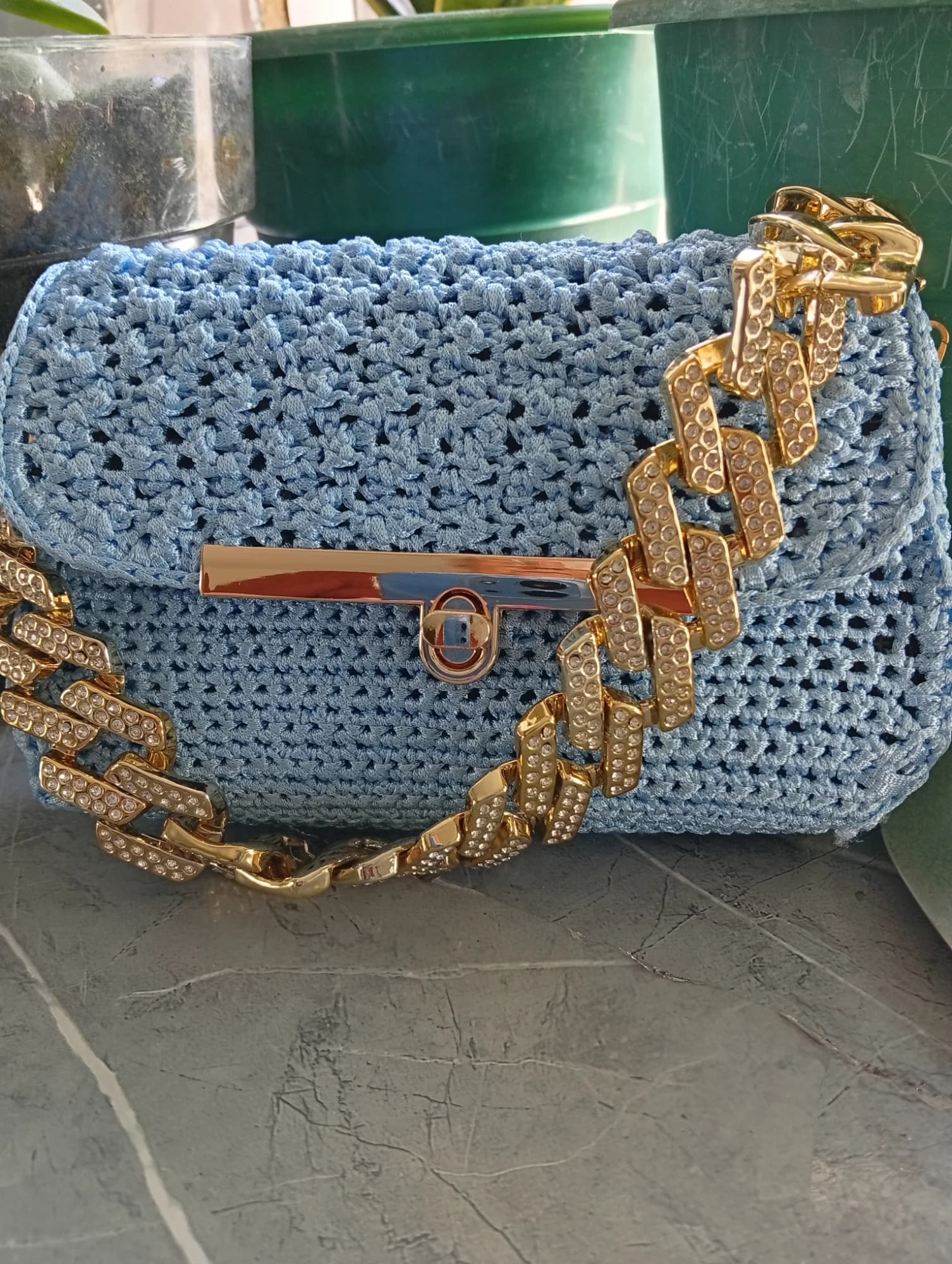 Bolsa artesanal "Pochete Azul Celeste"